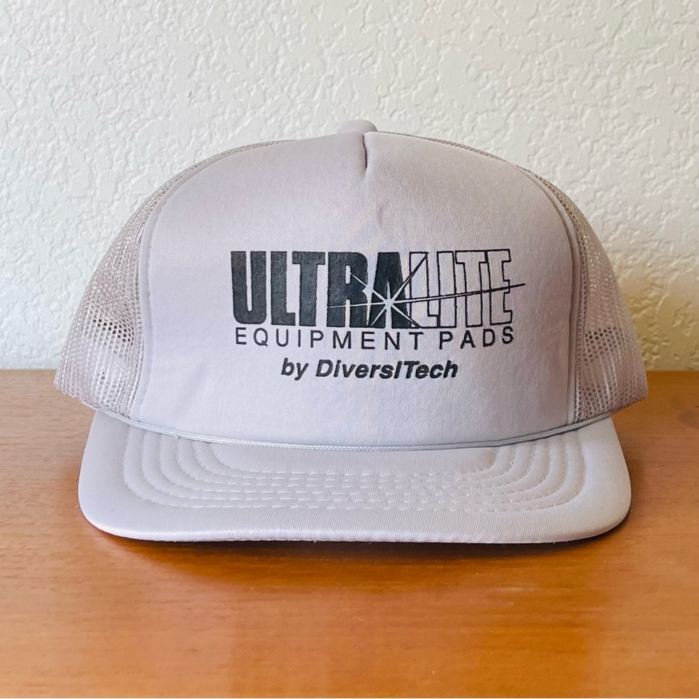 Vintage DiversiTech UltraLite Trucker Hat
